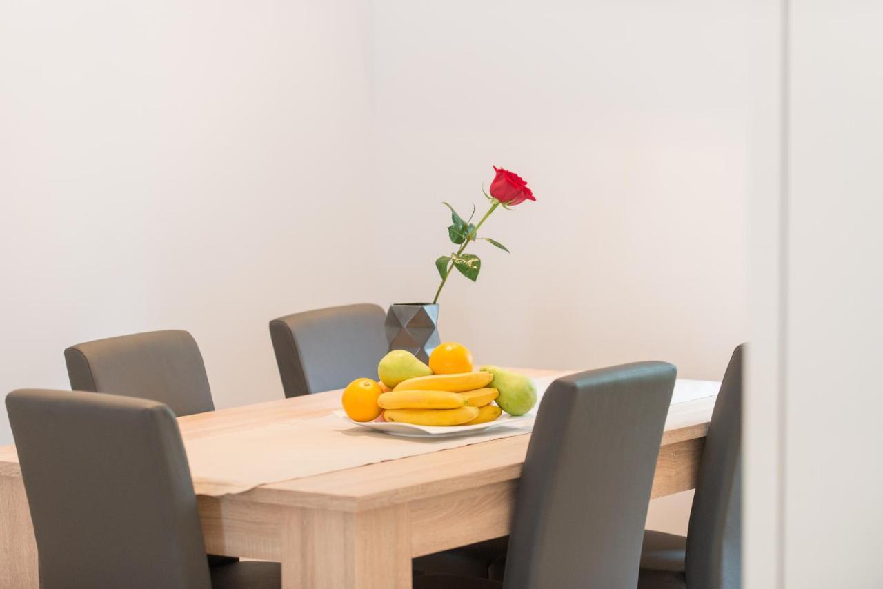 Apartments D&V Κότορ Εξωτερικό φωτογραφία